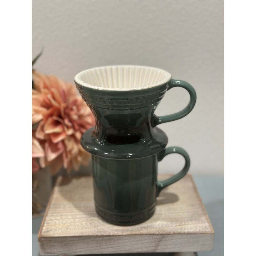 Le Creuset Pour Over Coffee Cone Stoneware Second Choix Artichoke Artichaut NEW - Picture 7 of 8